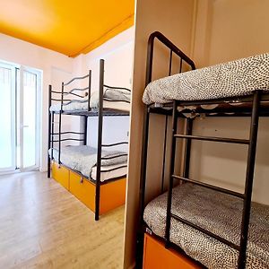Dormitory Room Mixed